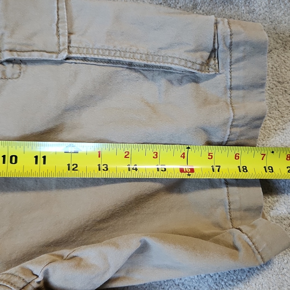 Old Navy Build in Flex Men's Tan Cargo Shorts - 32 - Picture 3 of 6